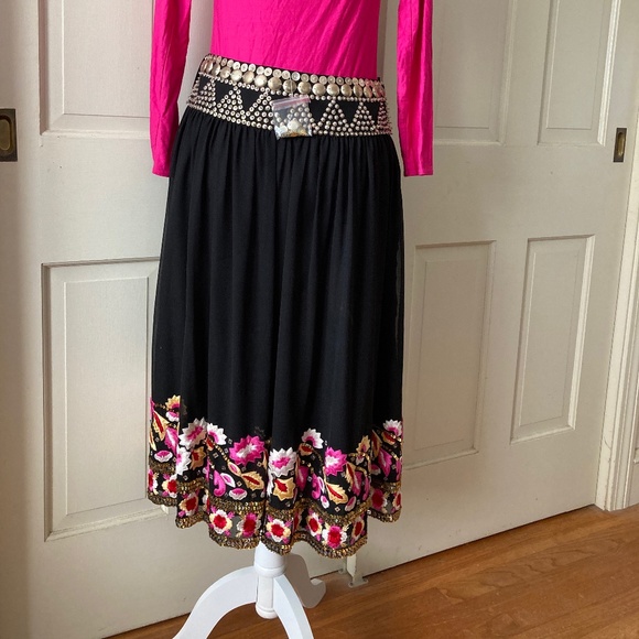 Boston Proper LAVISHED EMBELLISHED SKIRT  Never Worn  NWT - Picture 6 of 14